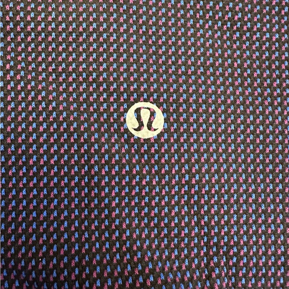 Lululemon Pants NWOT. - Picture 3 of 3